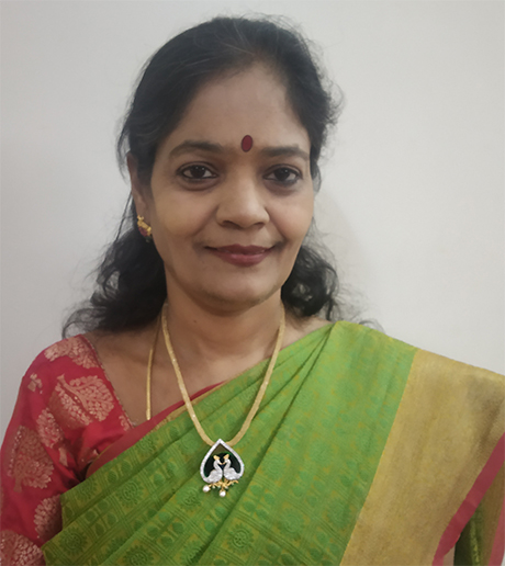 Abacus Centre For Excellence -Mrs. Dhakshayani mathematics teacher